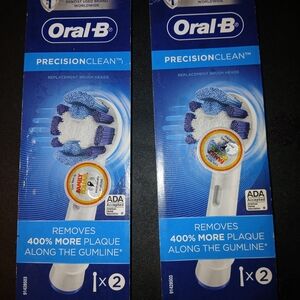 Oral-B Precision Clean Replacement Brush Heads - Blue and White